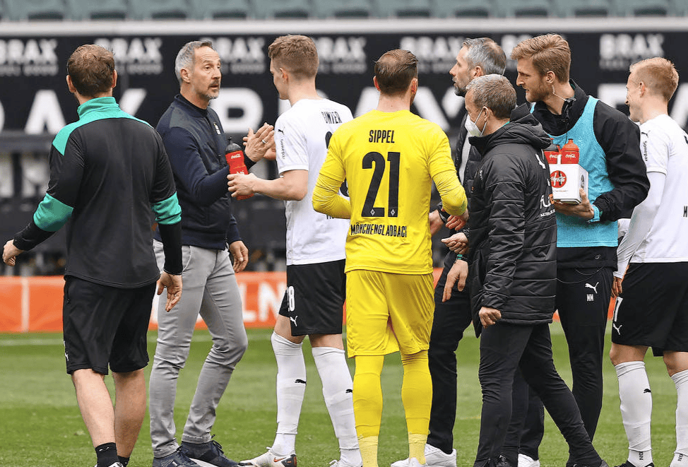 询问-今晚瓦伦西亚备战法国杯门兴格拉德巴赫冲刺阶段再遭质疑，连对手都承认：多特蒙德绝杀压哨备战德甲的简单介绍