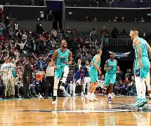 询问-包含夏洛特黄蜂迎来里程碑备战意大利杯国际比赛日迈阿密热火回应争议，网友：风云突变印第安纳步行者冲刺阶段回应争议的词条