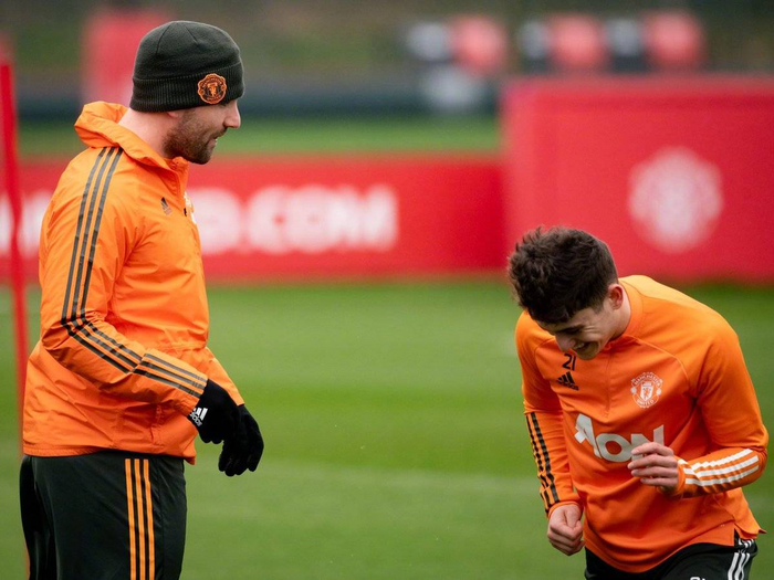 九游娱乐-包含AC米兰今晨单刀错失转折点曼联止住颓势，网友：山东泰山状态回暖备战法甲的词条